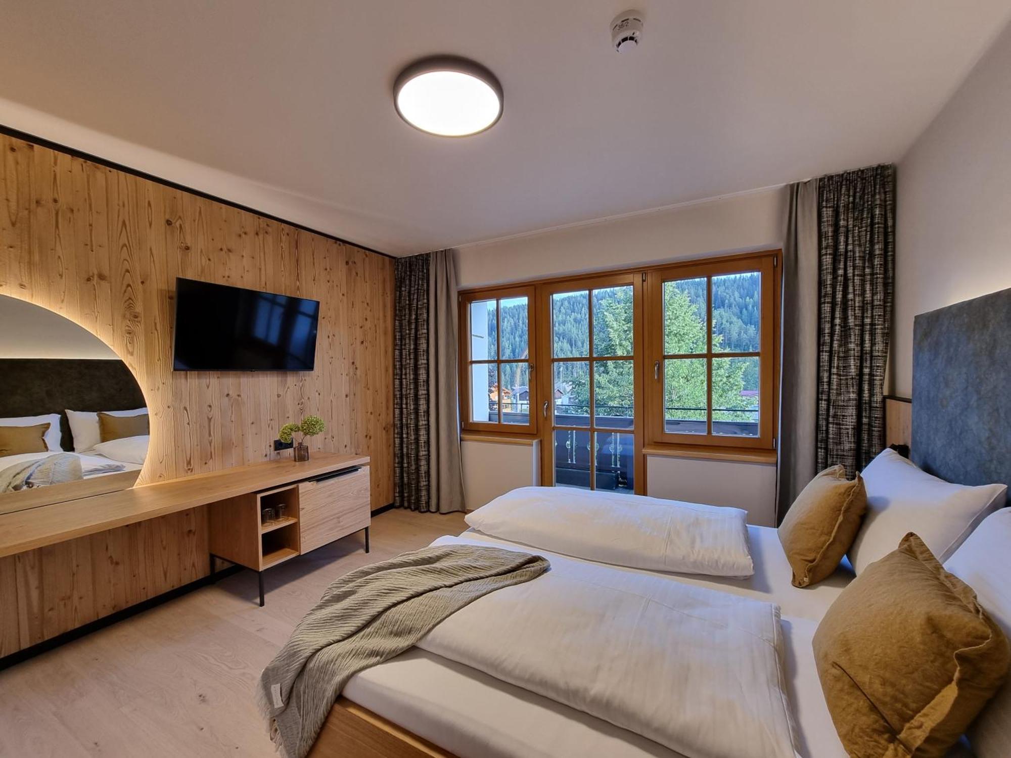 Hotel Matschner 람자우 암 다흐스타인 외부 사진